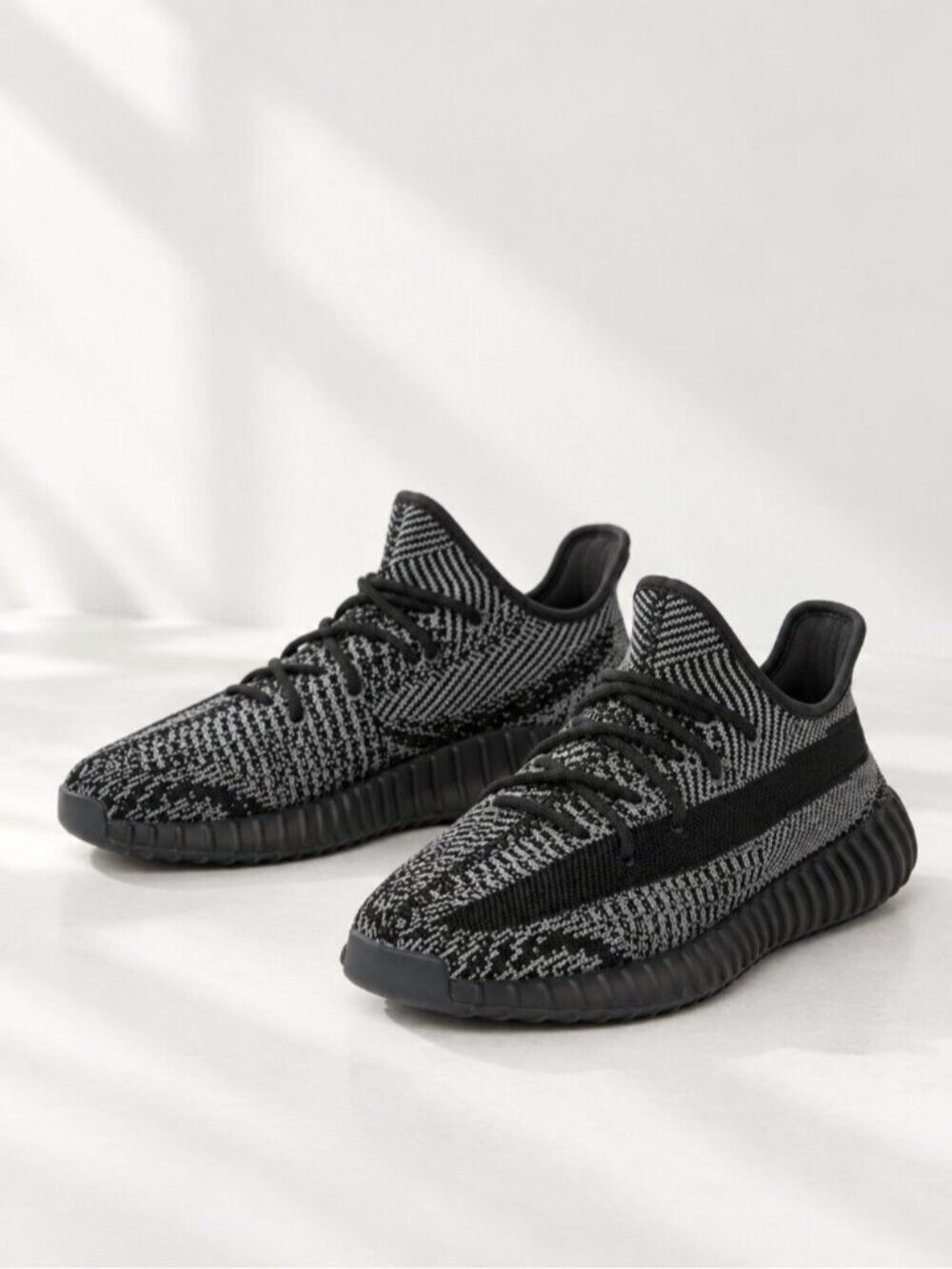 adidas Yeezy Boost 350 V2 CMPCT Slate Onyx Men’s 9 New in Box 0413